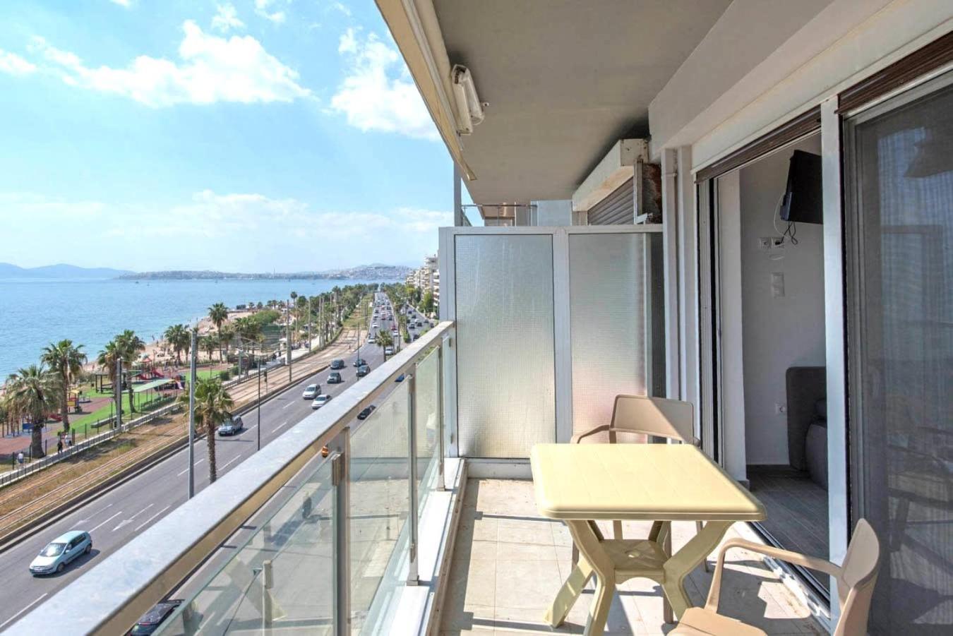 Breathtaking Seaview Studio In Athenian Riviera Екстер'єр фото
